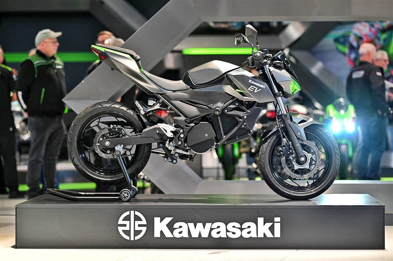 Kawasaki electric motorcycle showcased at Intermot